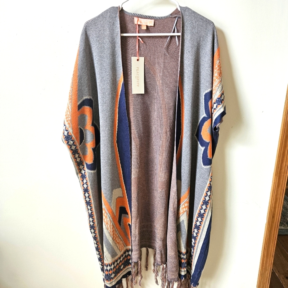 ✨️NWT✨️ Woven Short Sleeve Tasseled Long Poncho Sweater